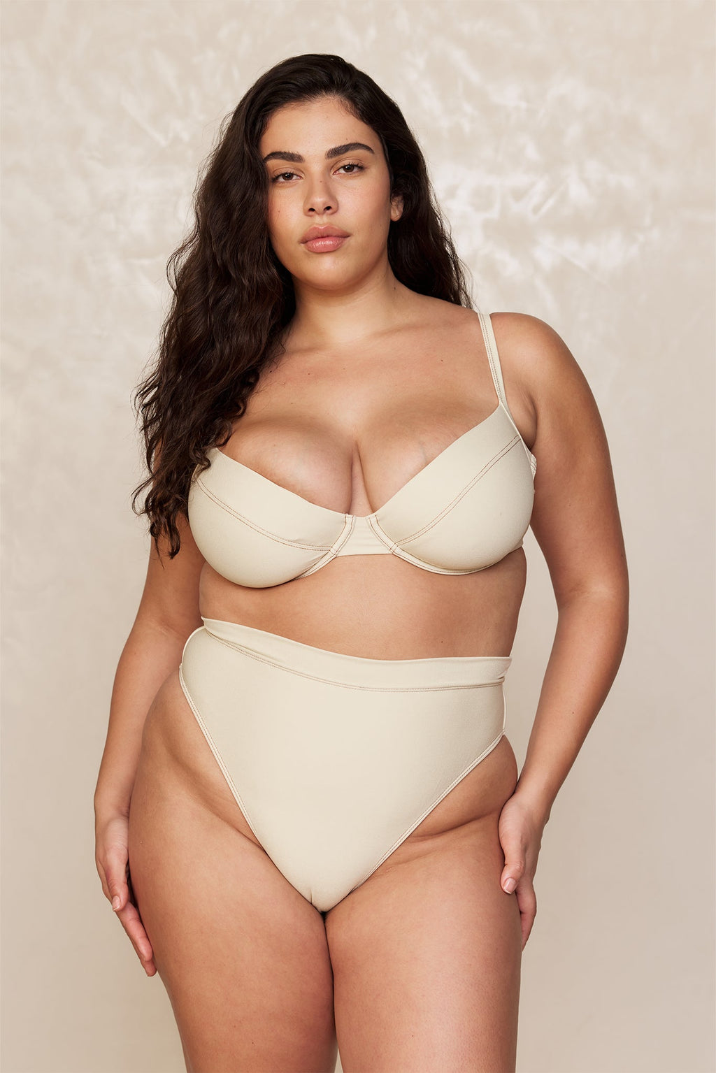 Top de Bikini Maui Champagne – Diseño Denim Color Champán
