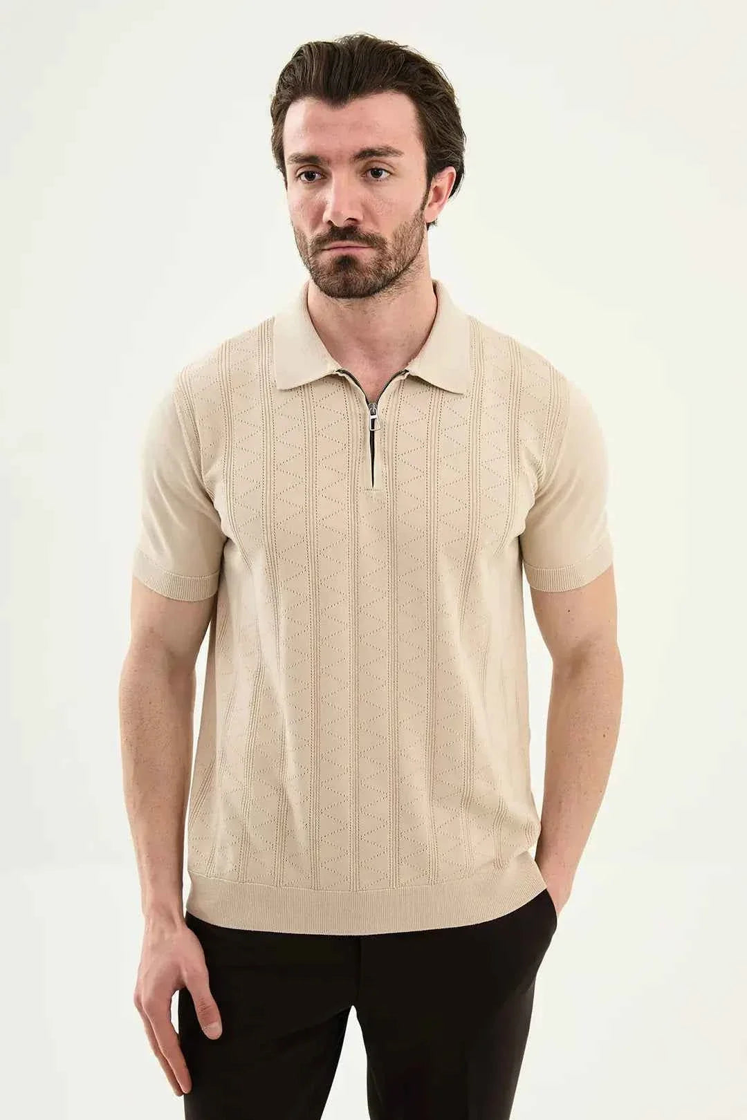 Polo Abilene de Punto Texturizado Medio Cremallera Beige
