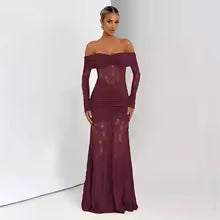 Vestido Maxi Elegante de Encaje con Hombros Descubiertos y Corte Ajustado