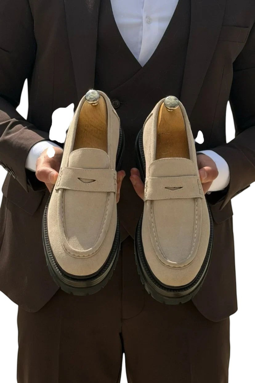 Mocasines penny de ante beige Zevrion con suela gruesa de goma negra