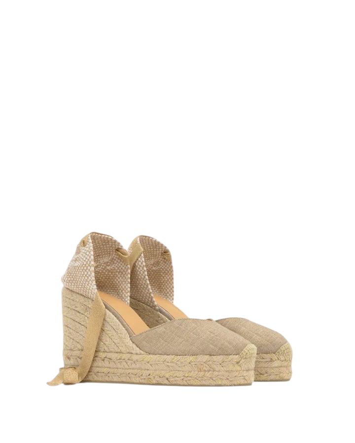 Sandalias de plataforma Zevrion en beige con textura tejida y tiras al tobillo
