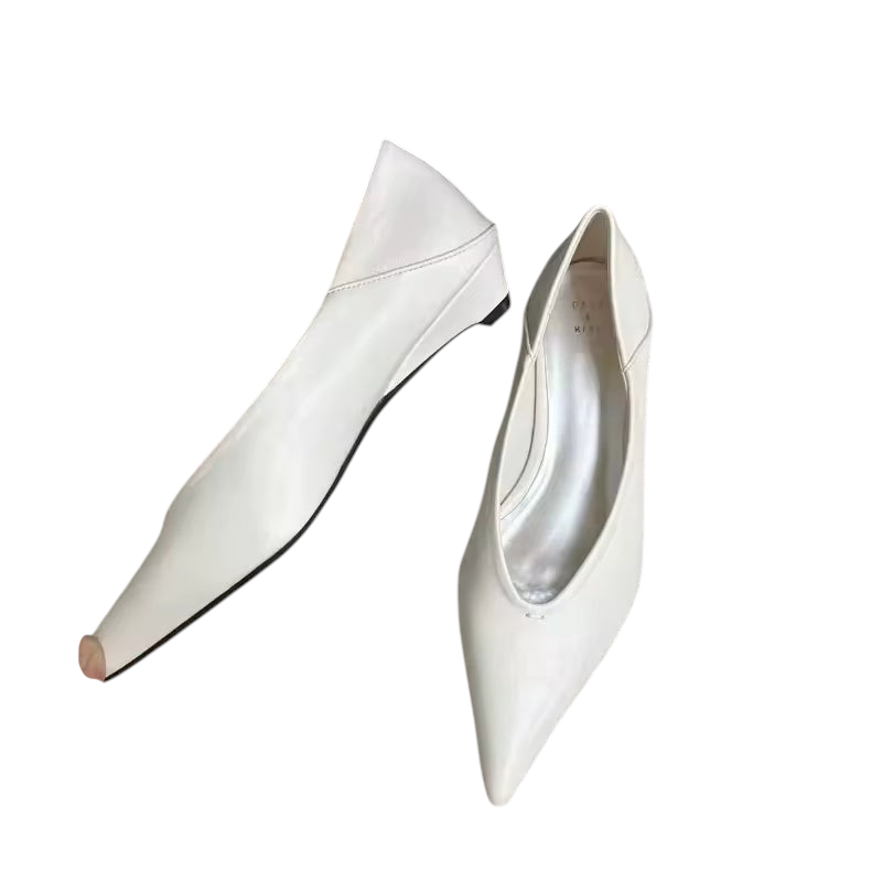 zevrion Décolleté Élégance white leather pointed-toe heels with a sophisticated V-cut design